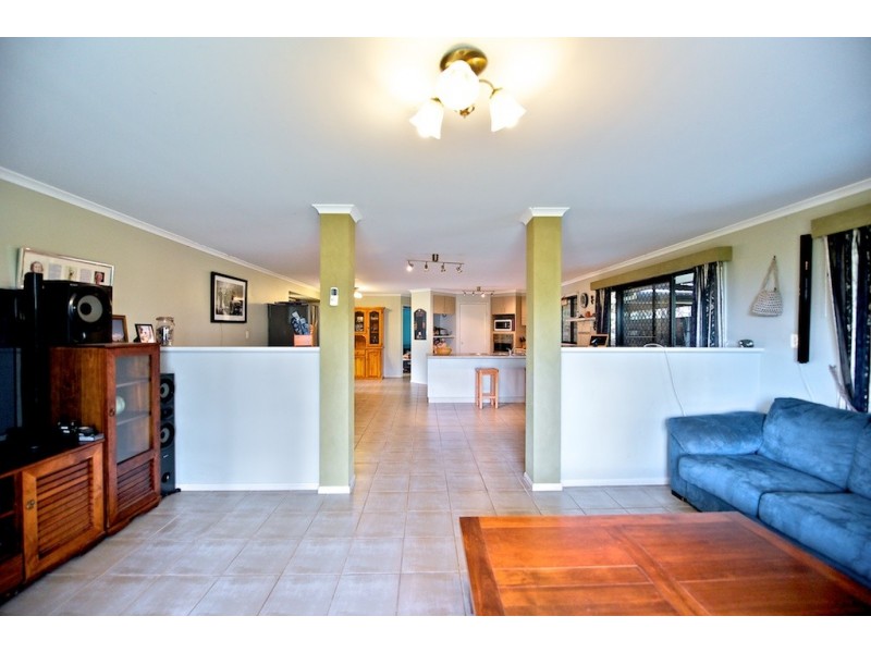 140 Lockyer View Rd, Wivenhoe Pocket QLD 4306