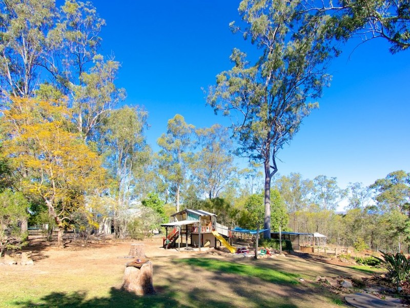 140 Lockyer View Rd, Wivenhoe Pocket QLD 4306