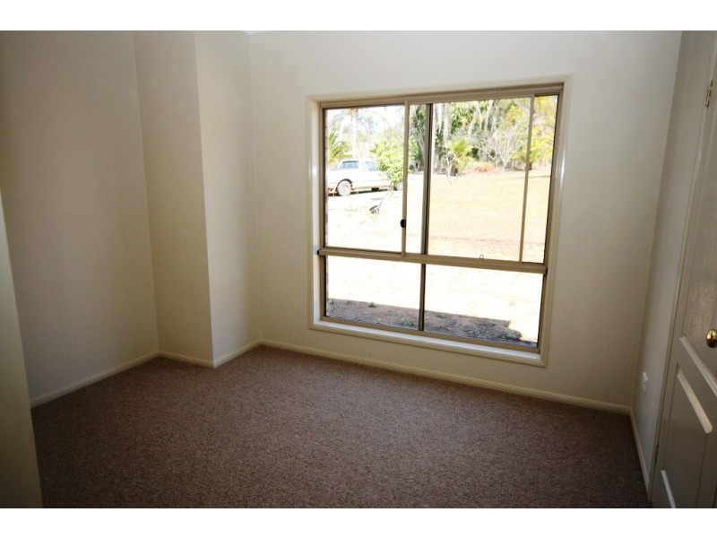 2684 Gatton Esk Rd, Mount Hallen QLD 4312