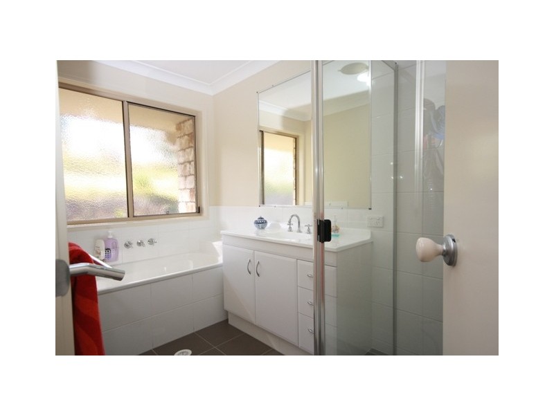 99 Beeston Road, Fernvale QLD 4306