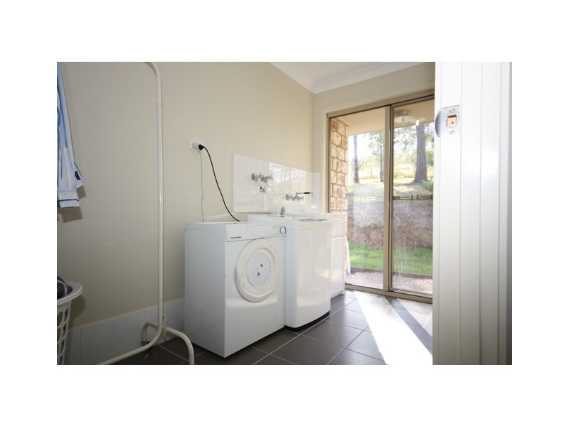 99 Beeston Road, Fernvale QLD 4306