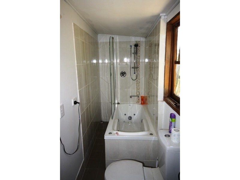 19 Crest Court, Esk QLD 4312