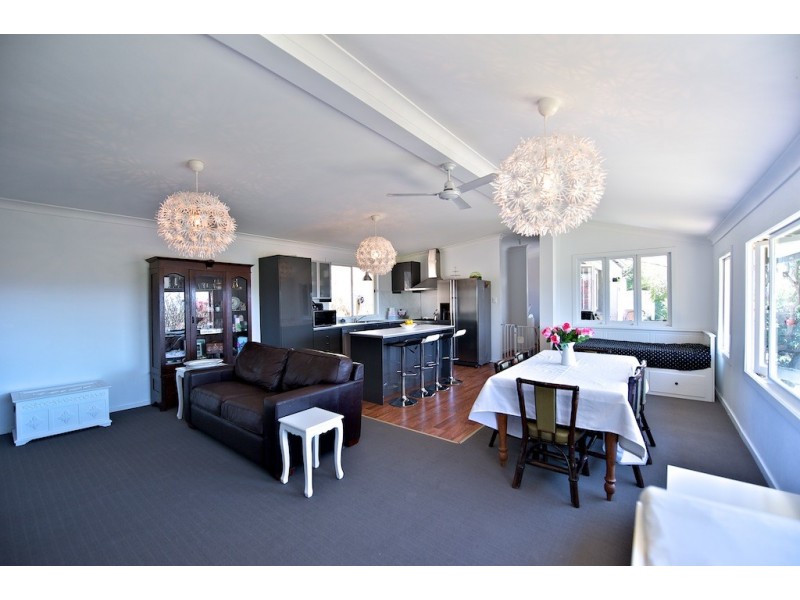 43 Glamorganvale Rd, Lowood QLD 4311
