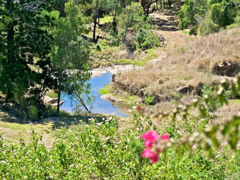 43 Glamorganvale Rd, Lowood QLD 4311