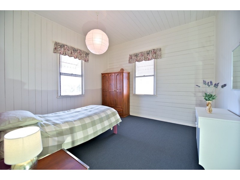 28 WALTERS STREET, Lowood QLD 4311