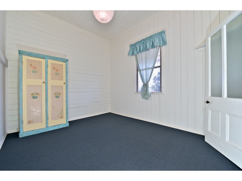 28 WALTERS STREET, Lowood QLD 4311