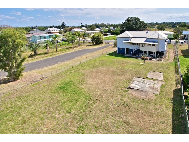 28 WALTERS STREET, Lowood QLD 4311