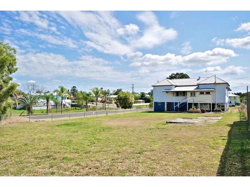 28 WALTERS STREET, Lowood QLD 4311