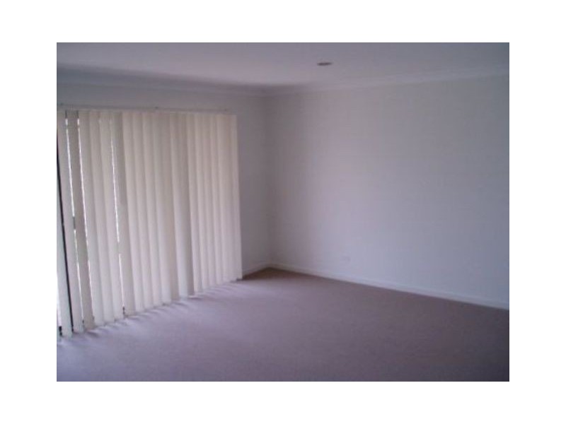 6 Sea Eagle Drive, Lowood QLD 4311