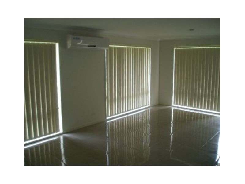 6 Sea Eagle Drive, Lowood QLD 4311