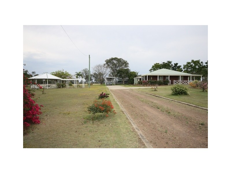 39 Deletraz Road, Wivenhoe Pocket QLD 4306