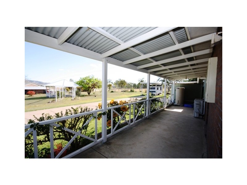 39 Deletraz Road, Wivenhoe Pocket QLD 4306