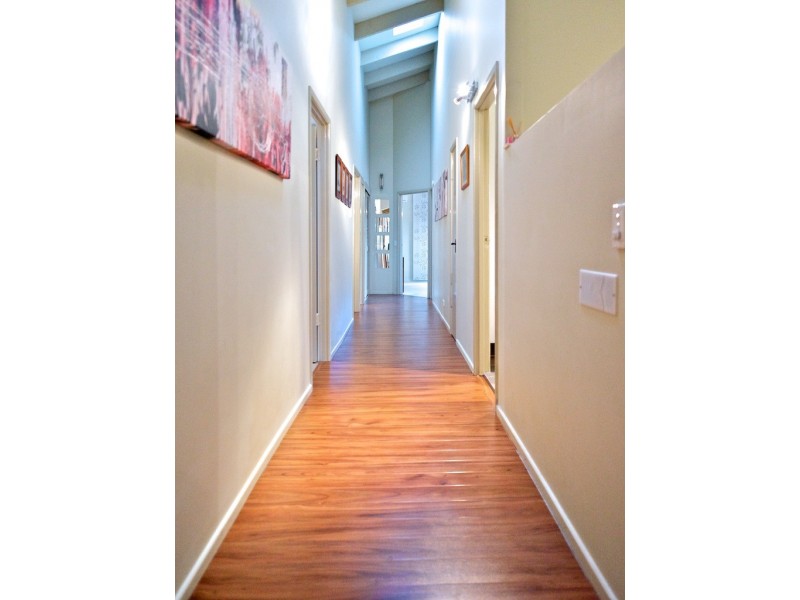 92 Lant Street, Chapel Hill QLD 4069