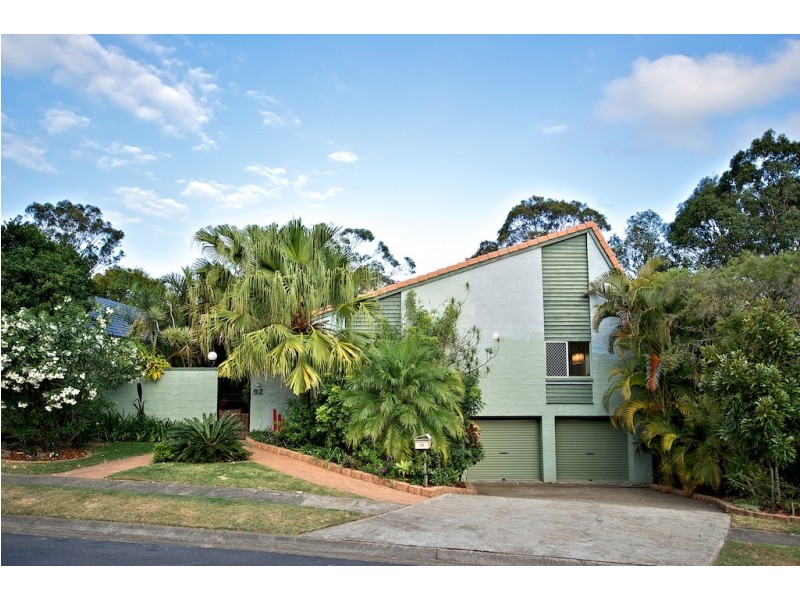 92 Lant Street, Chapel Hill QLD 4069
