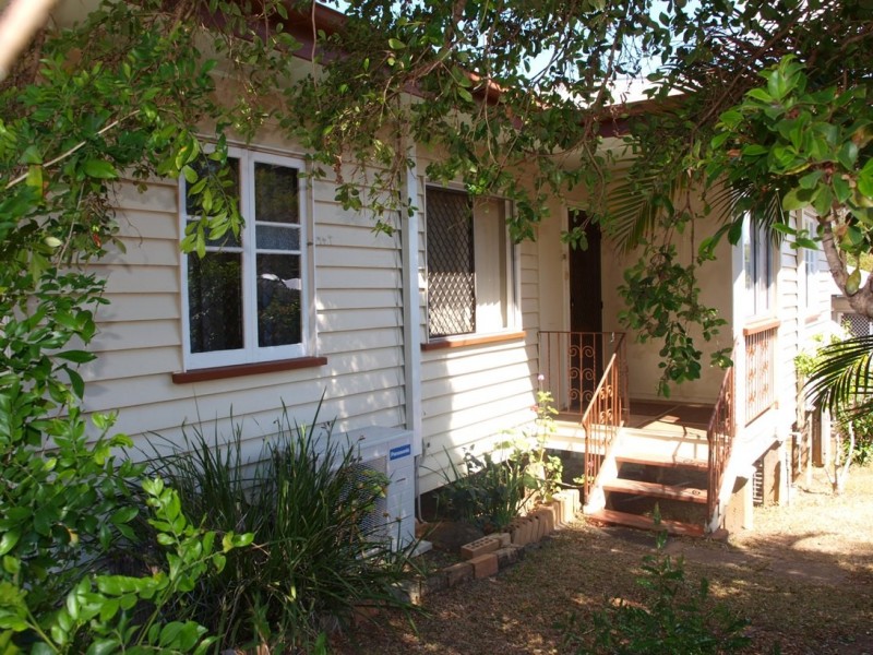 13 Mossom Street, North Ipswich QLD 4305