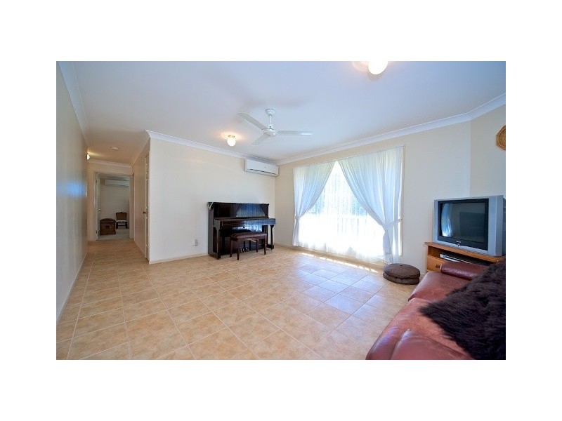 7 Ivy Place, Fernvale QLD 4306