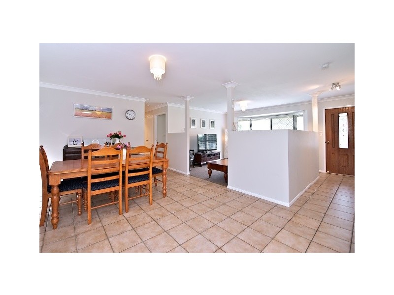 70 Bluegum Drive, Lowood QLD 4311