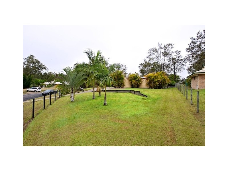 70 Bluegum Drive, Lowood QLD 4311