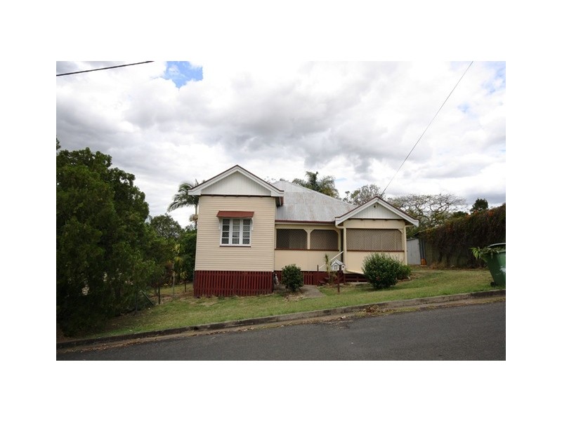 10 Church St, Lowood QLD 4311