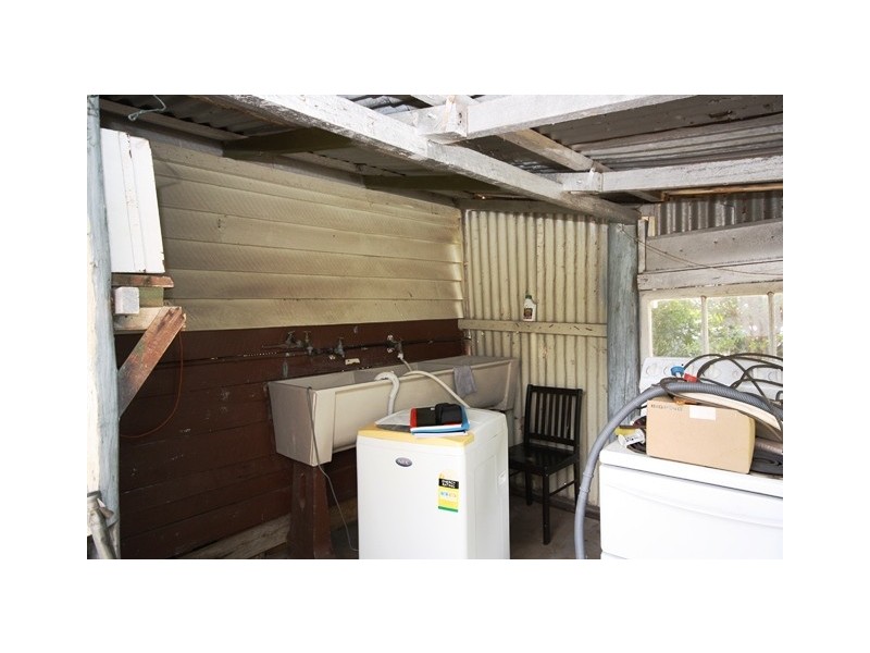 10 Church St, Lowood QLD 4311