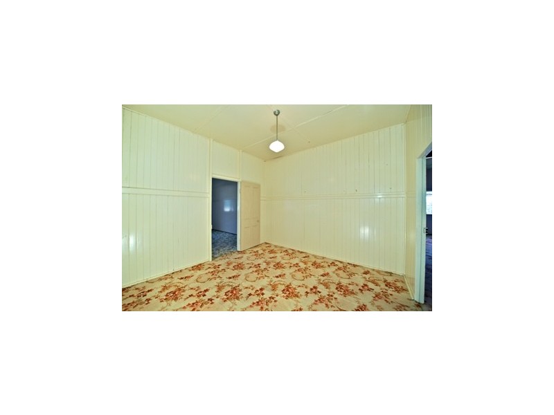 135 Edmond Street, Marburg QLD 4346