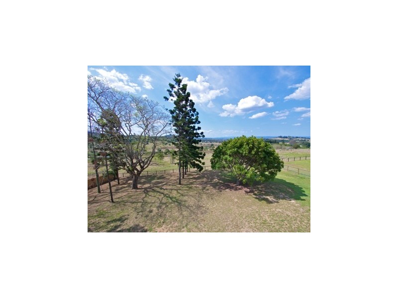 135 A Edmond Street, Marburg QLD 4346