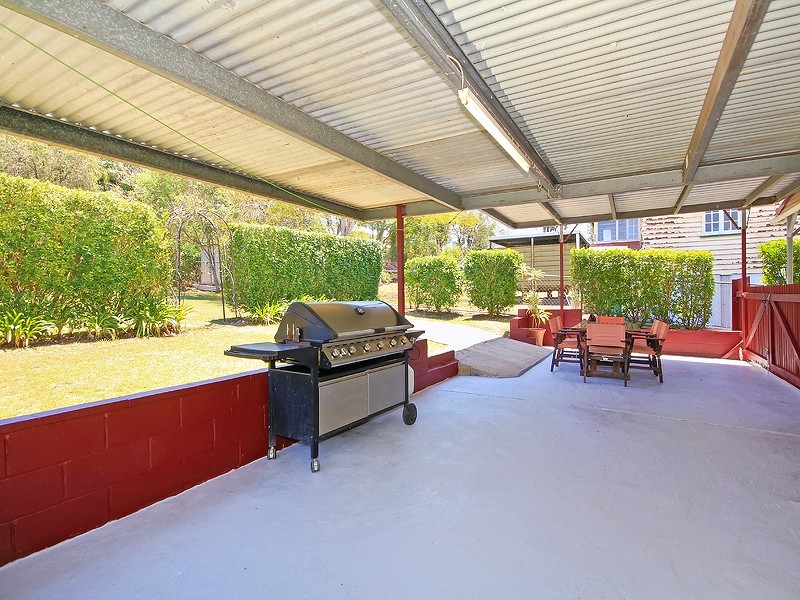 12 Cyprus Street, North Ipswich QLD 4305