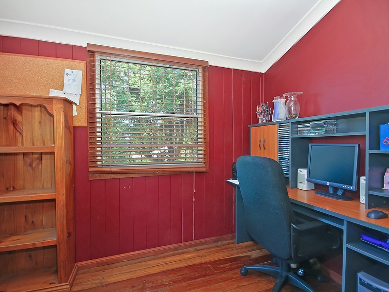 12 Cyprus Street, North Ipswich QLD 4305