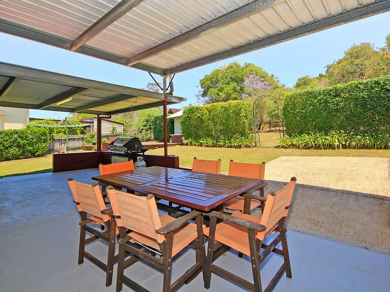 12 Cyprus Street, North Ipswich QLD 4305