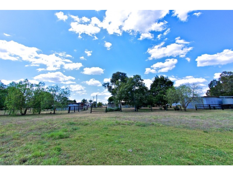 119 Schulz Rd, Coolana QLD 4311