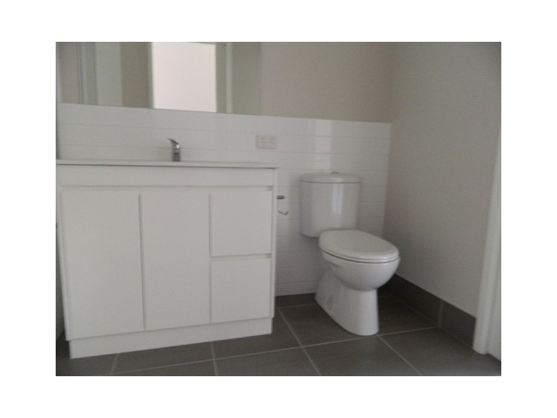 48B David Street, Booval QLD 4304