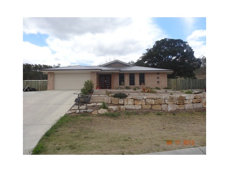 85 Titmarsh Street, Fernvale QLD 4306