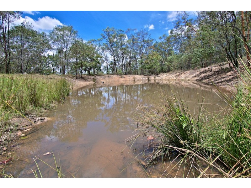 75 Farrell Road, Pine Mountain QLD 4306