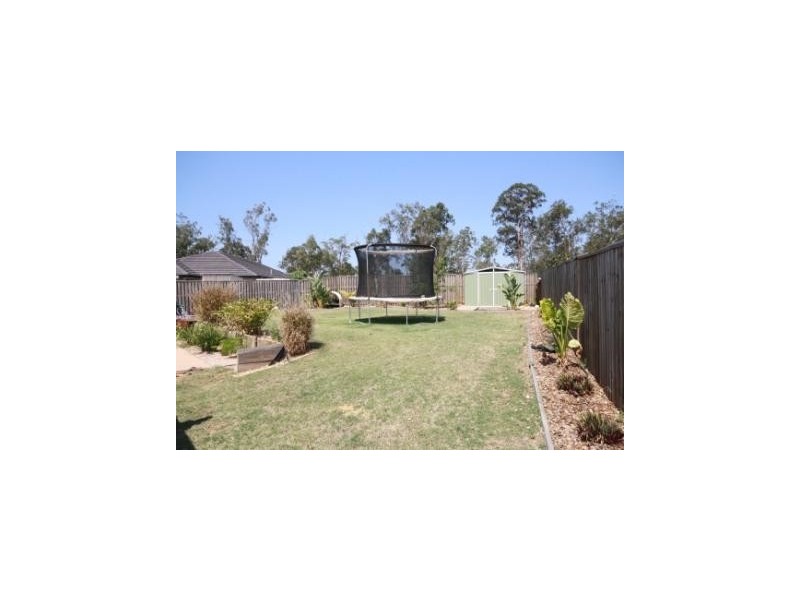 18 Willowood Place, Fernvale QLD 4306