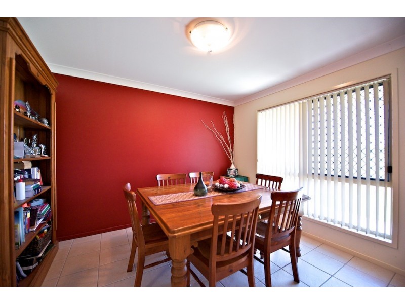 21 Macadamia Drive, Lowood QLD 4311