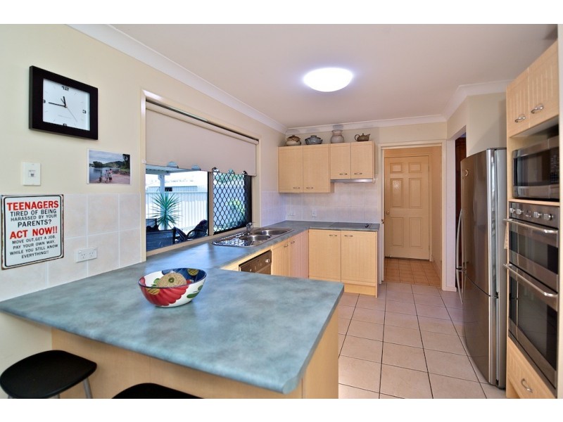 21 Macadamia Drive, Lowood QLD 4311