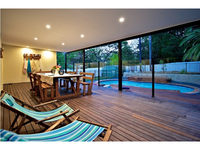 3 Gledson Street, North Booval QLD 4304