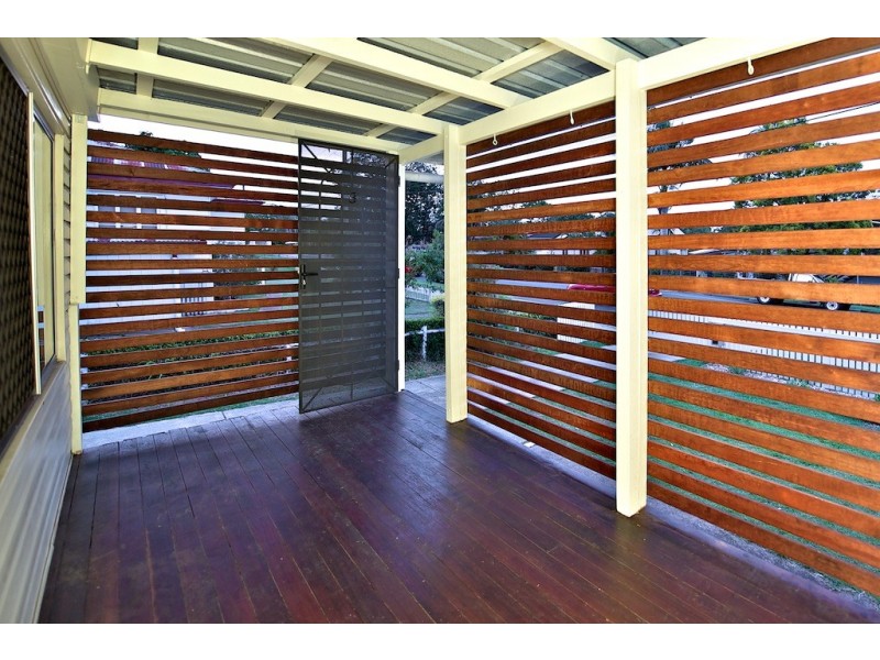 3 Gledson Street, North Booval QLD 4304