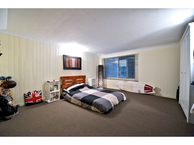 3 Gledson Street, North Booval QLD 4304