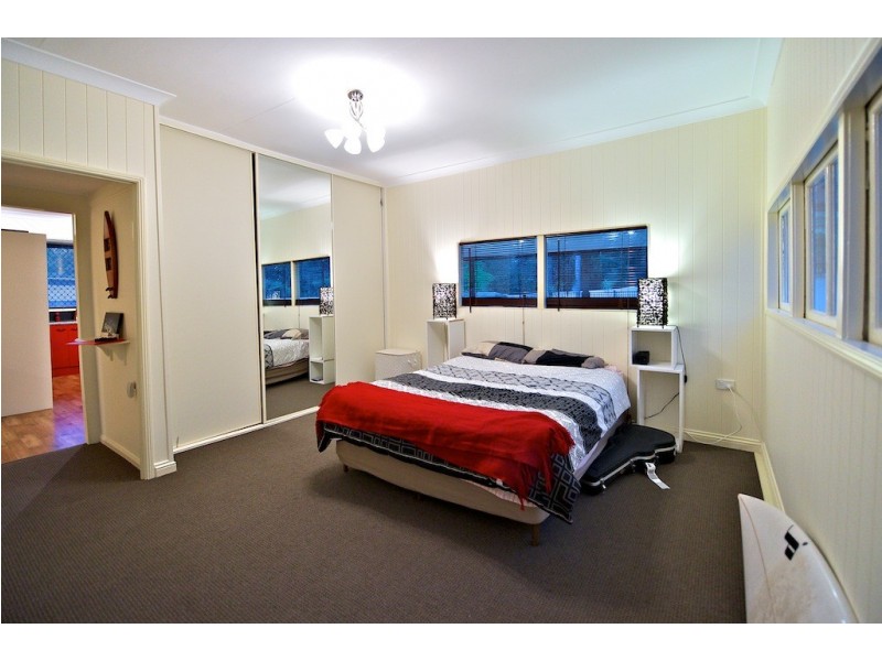 3 Gledson Street, North Booval QLD 4304