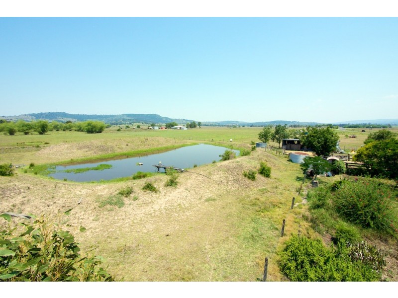 289 Lowood Minden Rd, Tarampa QLD 4311
