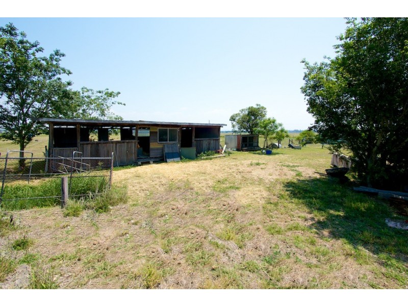 289 Lowood Minden Rd, Tarampa QLD 4311