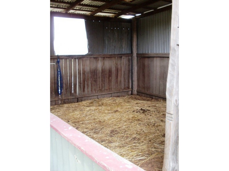 289 Lowood Minden Rd, Tarampa QLD 4311