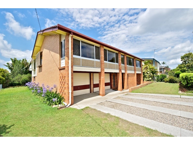 91 Robertson Road, Raceview QLD 4305
