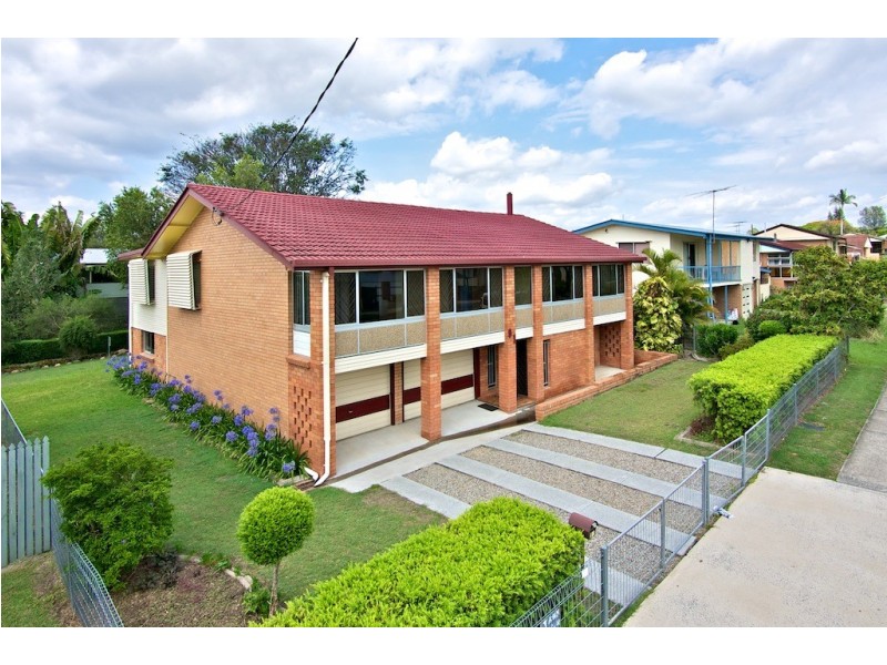 91 Robertson Road, Raceview QLD 4305