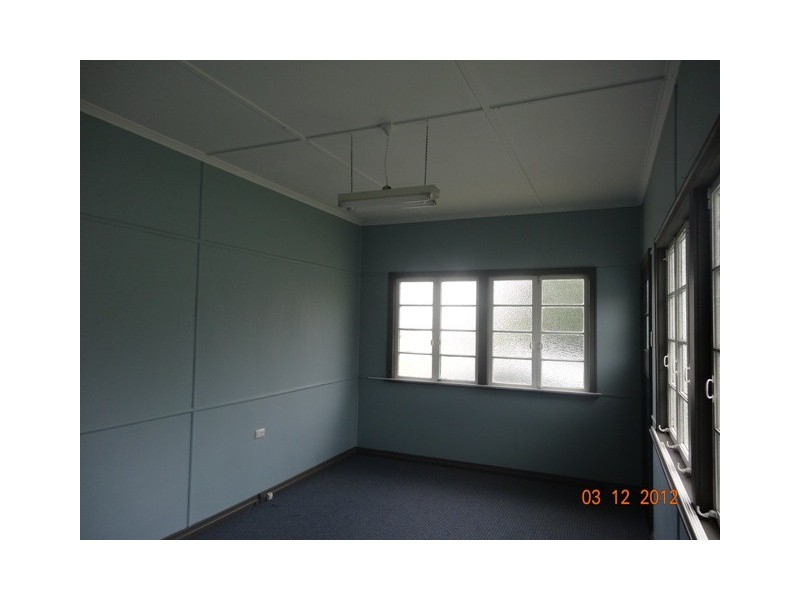 20 Wattle Street, North Booval QLD 4304