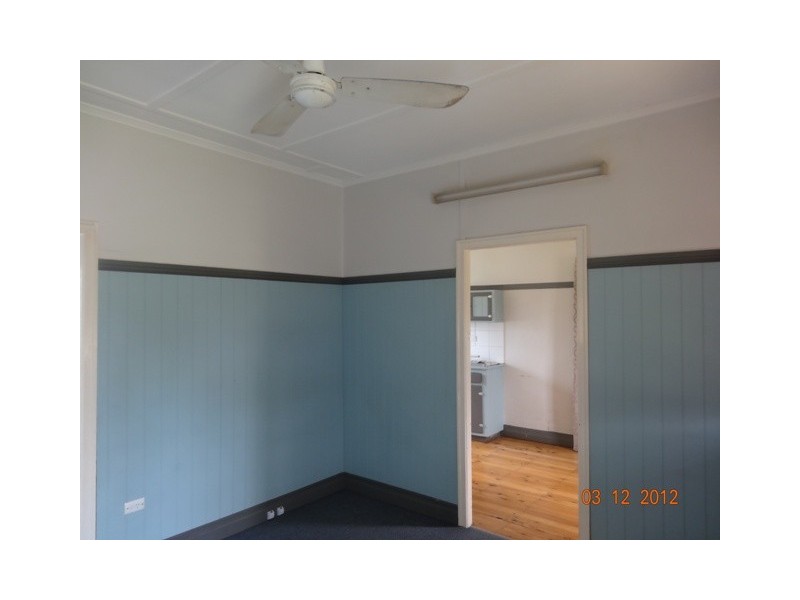 20 Wattle Street, North Booval QLD 4304