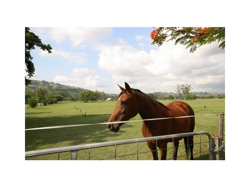 432 VERNOR ROAD, Wivenhoe Pocket QLD 4306