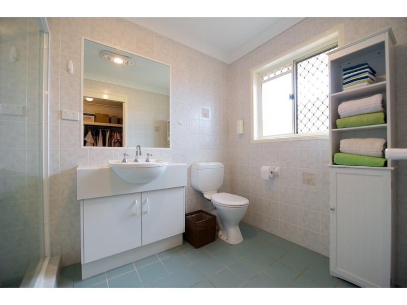 984 Brisbane Valley Highway, Fairney View QLD 4306