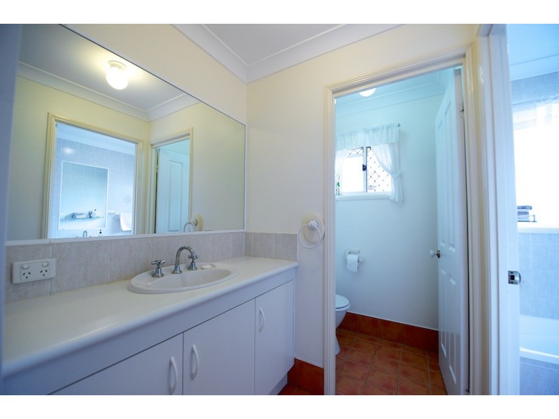984 Brisbane Valley Highway, Fairney View QLD 4306
